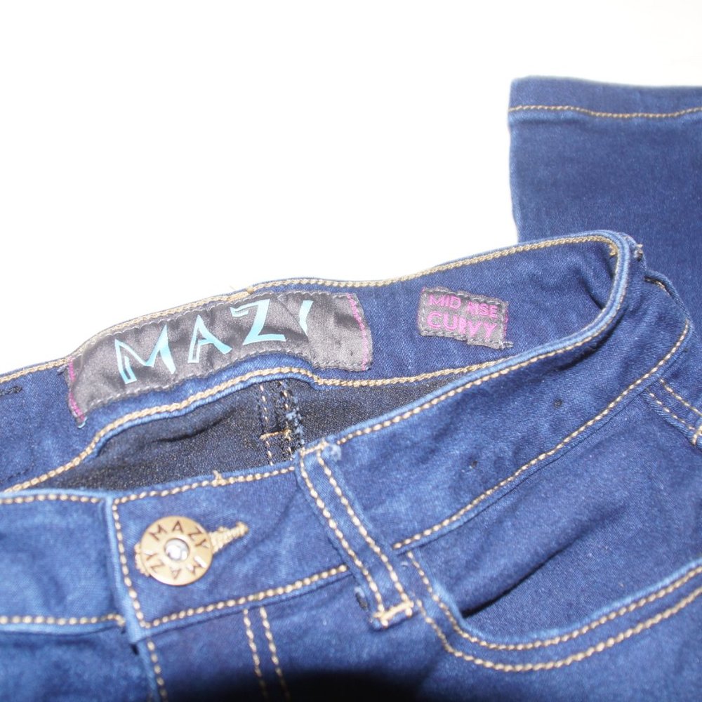 Mazy Mid Rise Curvy Size 9/10 - Picture 3 of 4